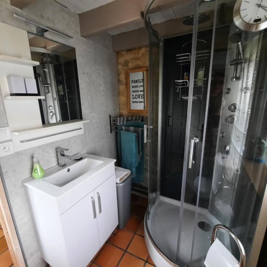 Aux Portes Du Chateau Cottage Intimiste Et Cosy A L'Abri Des Regards Propice A La Detente Rinxent Exterior foto