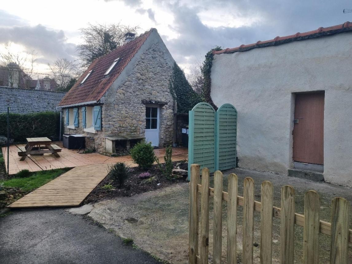 Aux Portes Du Chateau Cottage Intimiste Et Cosy A L'Abri Des Regards Propice A La Detente Rinxent Exterior foto